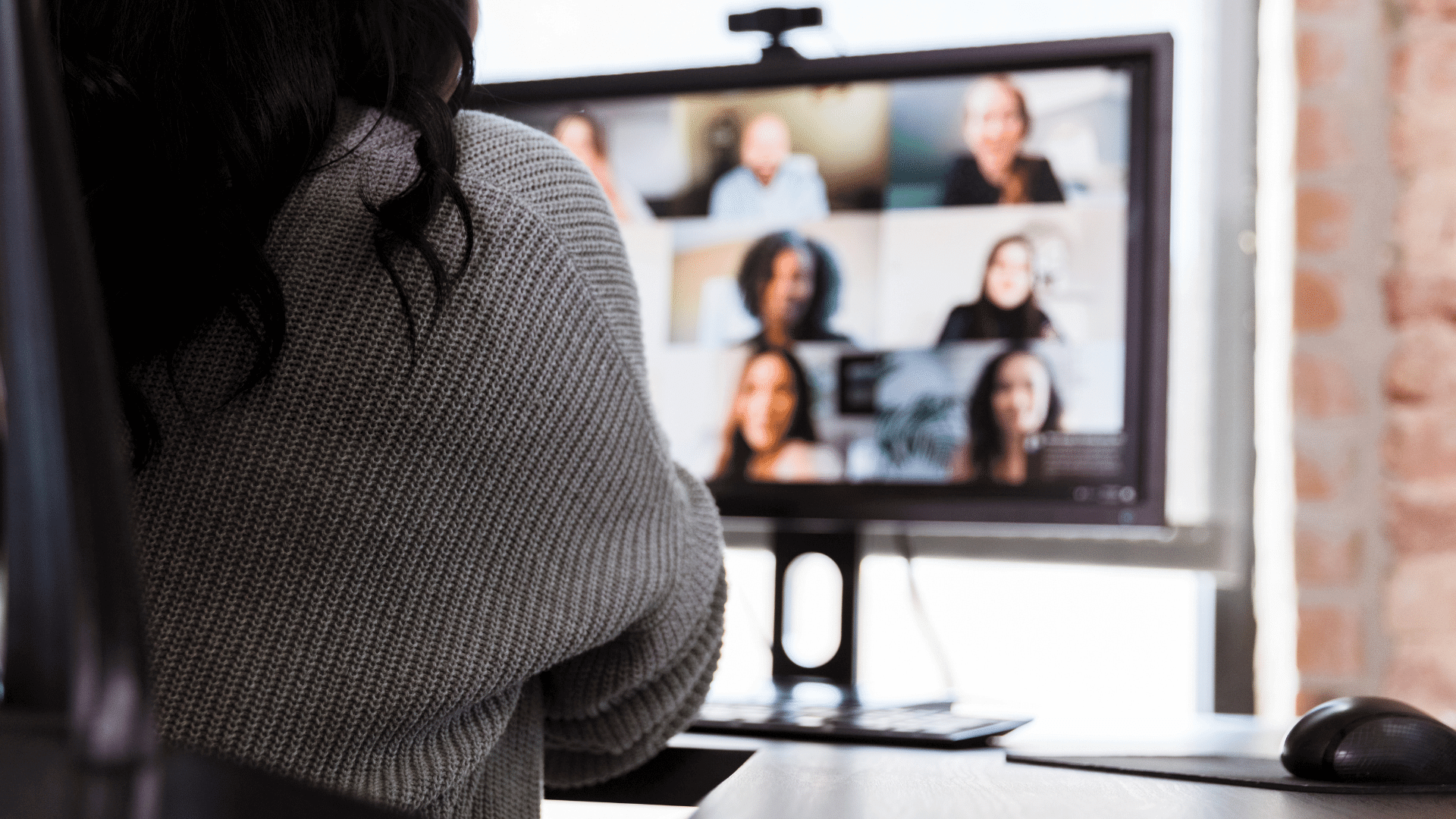 People Leader Hosting a Virtual Staff Meeting